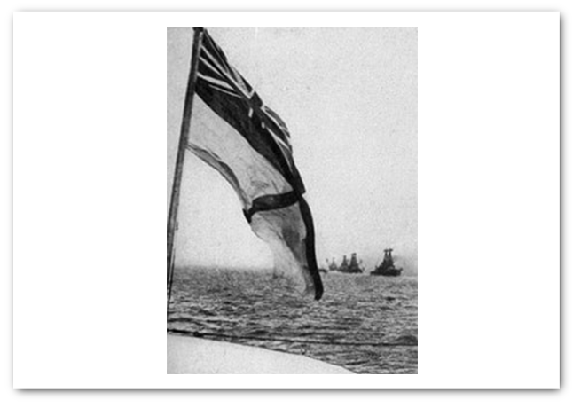 4-jean-monnet-sa-vie-drapeau-navire_0